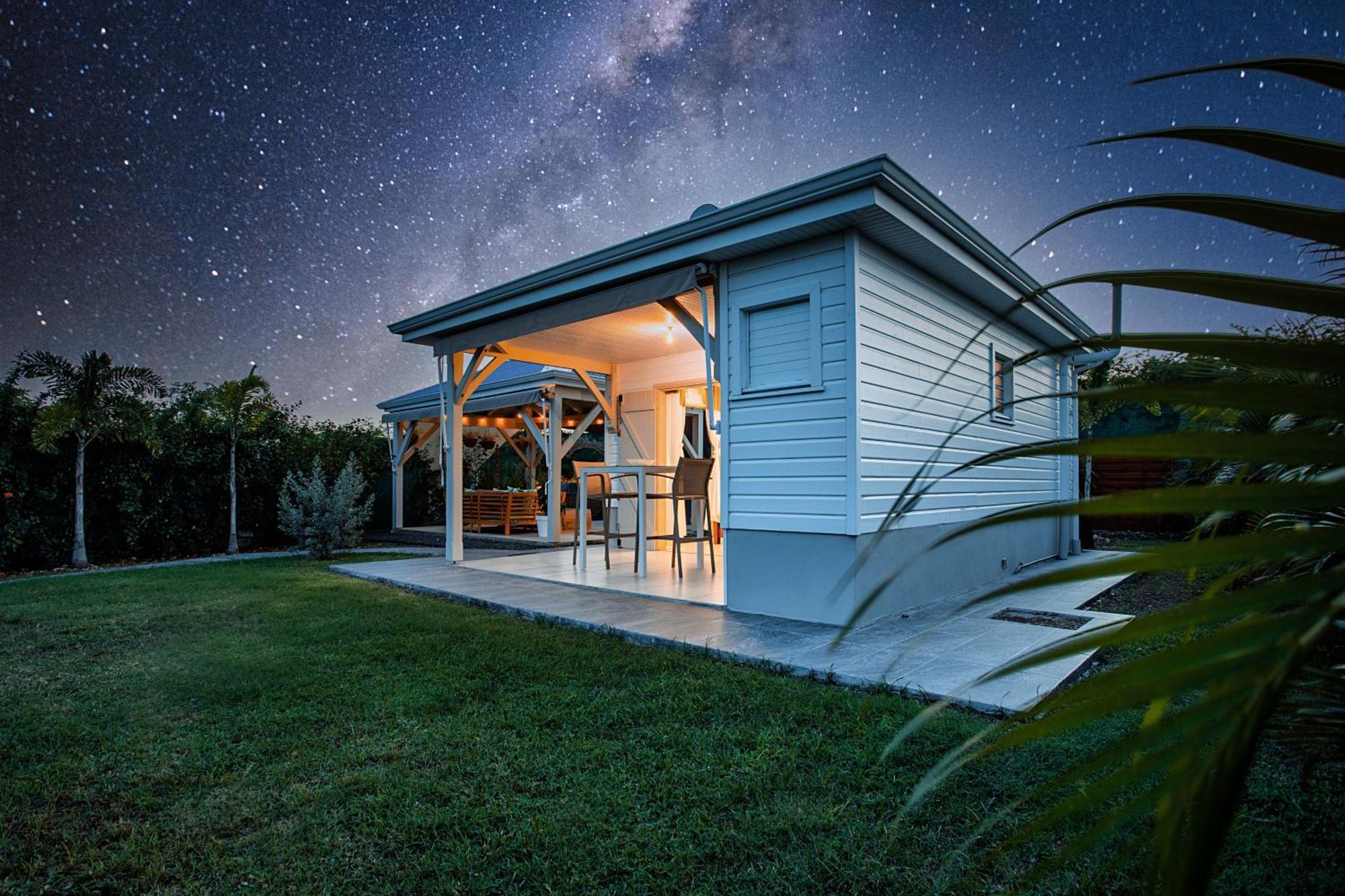 Magnifique Bungalow Et Jacuzzi Au Coeur Des Plages 勒穆莱 外观 照片