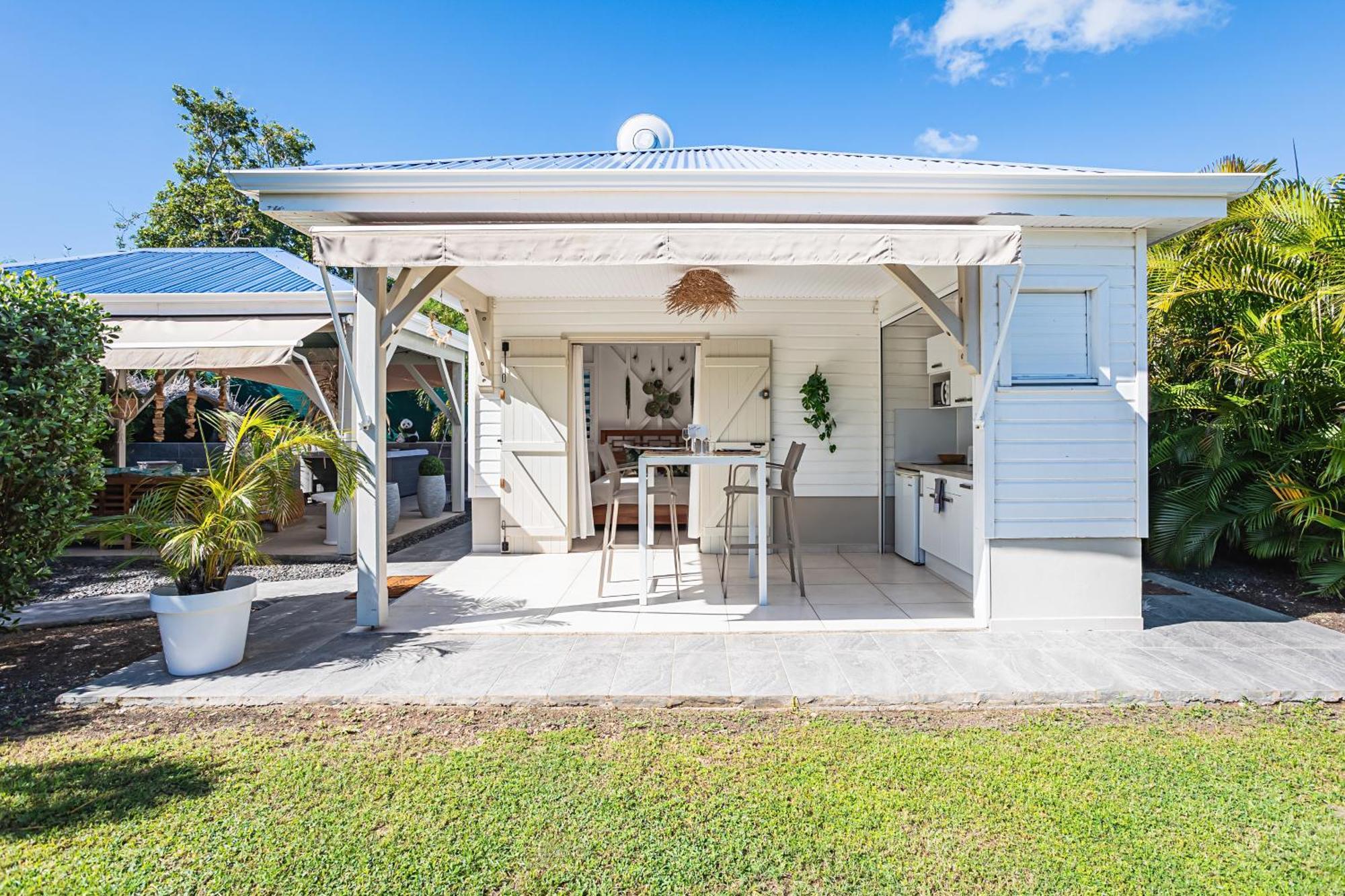 Magnifique Bungalow Et Jacuzzi Au Coeur Des Plages 勒穆莱 外观 照片
