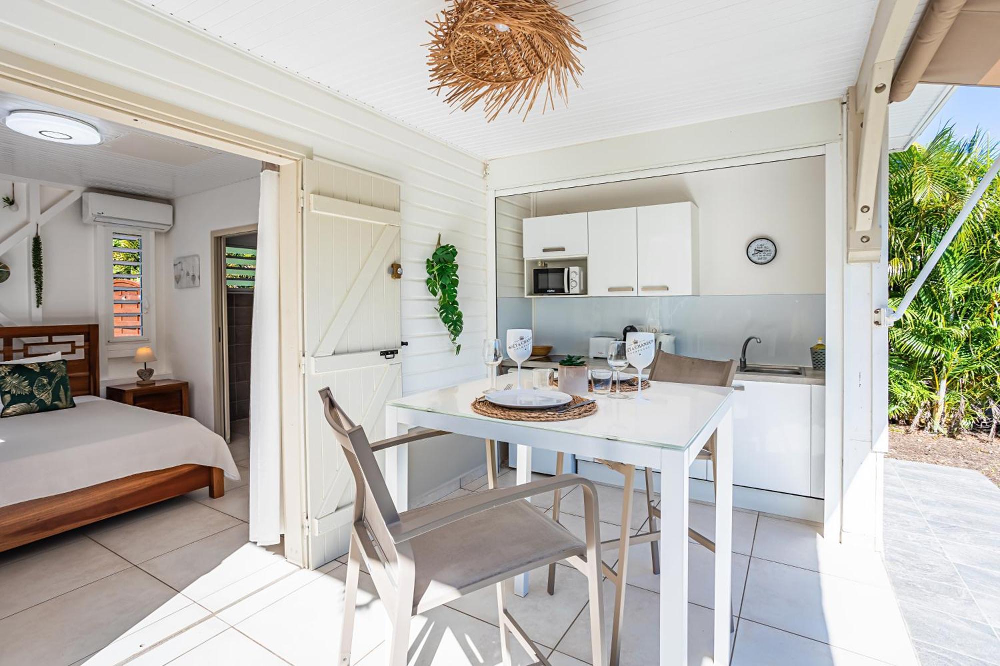 Magnifique Bungalow Et Jacuzzi Au Coeur Des Plages 勒穆莱 外观 照片