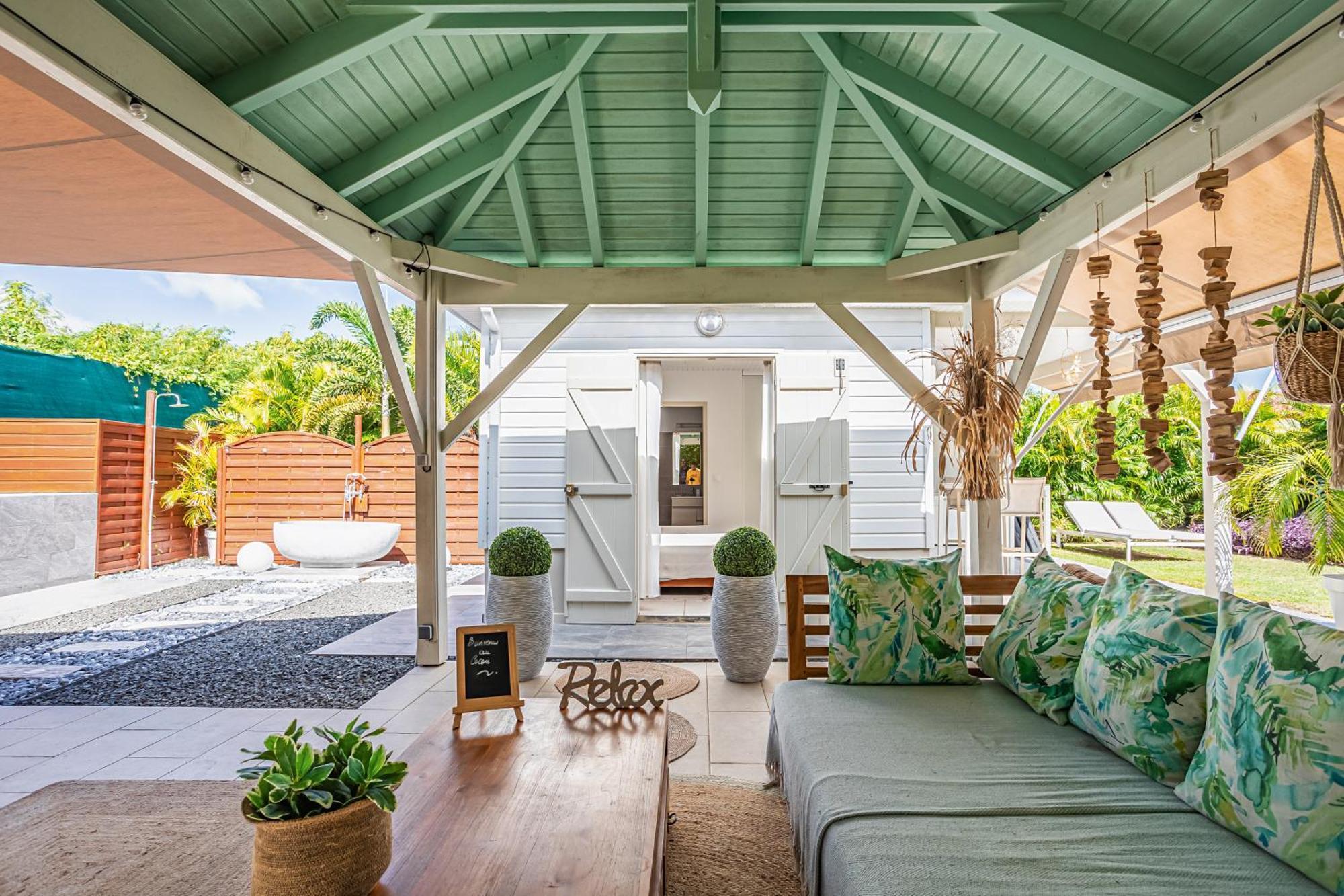 Magnifique Bungalow Et Jacuzzi Au Coeur Des Plages 勒穆莱 外观 照片